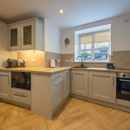 Homes No2 Newmans Mall Holiday home Kinsale